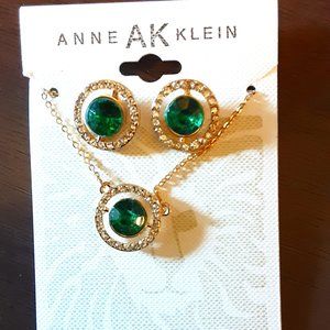 Anne Klein Emerald Green Crystal Jewelry Set
